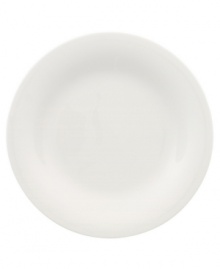 Fresh modern from Villeroy & Boch dinnerware. The dishes in this set are sheer white china in a clean round shape that inspires simply harmonious dining. A soft fluidity and radiant glaze give this salad plate quiet elegance and lasting appeal.