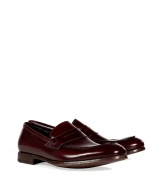 With their sleek bordeaux leather and clean, streamlined silhouette, these leather loafers from Paul Smith are a chic choice for finishing tailored looks - Rounded toe, stacked leather heel, slips-on - Pair with cashmere pullovers and tailored trousers