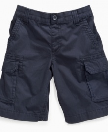 No hands! He'll be able to keep his fingers free with these Greendog cargo shorts that have plenty of pockets to hold all of his essentials.