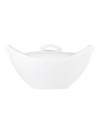 Feature modern elegance on your menu with the Classic Fjord casserole from Dansk's collection of serveware and serving dishes. The set serves up glossy white porcelain in a fluid shape that keep tables looking totally fresh.