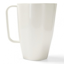 This pleasing pitcher from Q Squared pours your favorite beverages with style and precision. The supple shape and neutral hue make a classic statement.