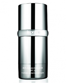 Anti-Aging Emulsion SPF 30 provides a powerful, daily barrier against harmful, aggressive environmental factors and helps to intercept, prevent, repair, rebuild and rehabilitate at every stage and every age. Skin-saving interventions help fight aging where it starts. This anti-aging sun protection option may be used alone or over Anti-Aging Complex.