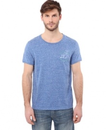 Treat yourself. Get premium comfort and classic casual style with this t-shirt from Buffalo David Bitton.