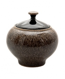 More than meets the eye, Denby's Praline sugar bowl boasts standout durability in addition to style. With a distinct silhouette in casual stoneware and unique speckled glaze.