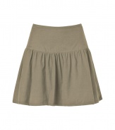 A flirty alternative to shorts, this versatile linen-blend skirt from Marc by Marc Jacobs adds a stylish kick to your warm weather basics - Fitted at hips, ruffle tier with pleating, concealed back zip closure, mini length - Wear with a tee and flats or with a blouse and heels for workweek chic