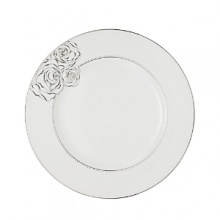 The couture designer Monique Lhuillier celebrates her first creative collaboration with Waterford Crystal with the Sunday Rose Collection. Inspired by her iconic Sunday Rose wedding gown, this formal dinner plate is a sophisticated symphony of fine bone china and precious platinum details.