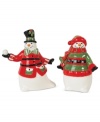 Play up the winter cheer around your table with Fitz and Floyd's snowman salt and pepper shakers. Festively dressed and with a snowball in hand, this whimsical set brightens any holiday scene.