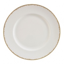 Vera Wang, in collaboration with Wedgwood, has designed a tableware collection full of understated elegance, classic beauty that embraces the ultra chic, sophisticated style that Vera is known for. Gilded Leaf takes its inspiration from the Greek and Neo-classical accents used in Vera Wangs Spring 2008 Bridal Collection. The gold and platinum mixed motifs invoke themes of nature and spring with graceful and subtle flourishes. This collection is designed to stand-alone or to mix and match.