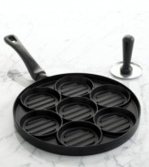 Make bite-sized burgers for a snack or hors d'oeuvre everyone will love. This nonstick grill pan has 7 individual pockets that produce perfectly shaped, flawlessly cooked sliders, each seared with authentic BBQ grill marks. 10-year warranty.