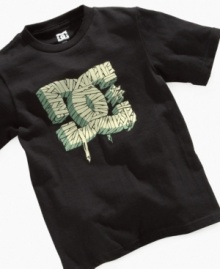 Break the curse on his slacker looks and outfit him in this crisp mummified logo tee from DC Shoes.