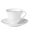 In 18th century England, Josiah Wedgwood, creator of the world famous Wedgwood ceramic ware, established a tradition of outstanding craftsmanship and artistry which continues today. The heirloom-quality Signet Platinum dinnerware pattern is designed for formal entertaining, in pristine white bone china banded with polished platinum.