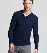 A touch of luxury from Vince, the v-neck cashmere sweater in solid colors.