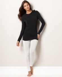 Warm up your weekend style. This hooded Softwear with Stretch top by Cuddl Duds adds a flexible layer of coziness  to t-shirts and jeans.