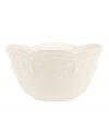 With fanciful beading and a feminine edge, this Lenox French Perle fruit bowl is a great addition to your white dinnerware and has an irresistibly old-fashioned sensibility. Hard-wearing stoneware is dishwasher safe and, in a soft white hue with antiqued trim, a graceful addition to any meal. Qualifies for Rebate