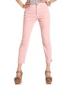 Turn your style cred up several notches with DKNY Jeans' petite colored denim! A cropped leg and pastel wash make these jeans a must-have summer trend.