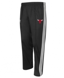 Look the part of a NBA star with these Chicago Bulls track pants from adidas.