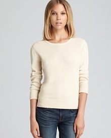 Update your staple collection for fall cool with the colorful style of this rag & bone/JEAN pullover sweater.