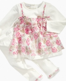 Make playtime extra adorable with this sweet flower print ruffle tunic and leggings set from First Impressions