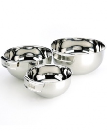 Mix, serve and store. This high-performance bowl set is constructed with durable stainless steel interiors and hand-polished, magnetic stainless-steel exteriors. Set includes 1.5, 3 and 5-quart bowls. Dishwasher safe.