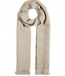 Wrap yourself up in ultra-luxe style with this muted-hue cashmere scarf from Jil Sander - Easy-to-style length, fringed ends, textured knit - Style with an elevated jeans-and-tee ensemble or a printed mini-dress and ribbed tights