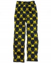 Support your favorite team even as you dream with these super-soft printed NCAA pajama pants from College Concepts.