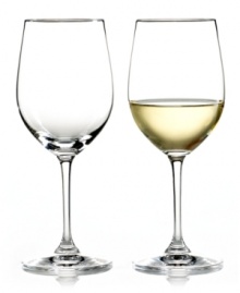 The medium-height bowl and tapered mouth of this wine glass perfectly presents the fruity, oak-tinged flavor of Chardonnay, Pinto Blanc and other whites. Stands 7 3/4 tall and holds 12 3/8 ounces of wine. Shown second from left.