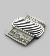 Carved money clip of sterling silver with signature cable inset.Cable Classics CollectionSterling silverMade in USA