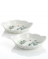 The whimsical butterflies and blooms of Butterfly Meadow dinnerware grace these mini au gratin dishes, an irresistible way to serve piping-hot sides or fruit crisps. With scalloped edges in white porcelain.