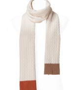 Stylish scarf in a fine, beige wool and angora blend - Wonderfully soft and comfortable - With a fashionable cable stitch - Casual color block look - Protection from the cold AND a styling hit - An indispensable basic for fall and winter - Great combination piece with all types of jackets and coats