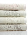 Utterly classic and refined, this Imperial Damask bath towel from Martha Stewart Collection evokes a serene appeal in your bathroom with a textured damask design and your choice of four muted color schemes.