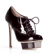 Luxurious pumps in purple patent leather with laces - Violet contrast binding - Delicate pencil heel - Small 3 cm (1.2) platform, 12 cm (4.7) stilletto heel - A shoe that fits perfectly with all high-fashion outfits - Styling tip: for a cocktail dress or wide flared trousers with a tie blouse