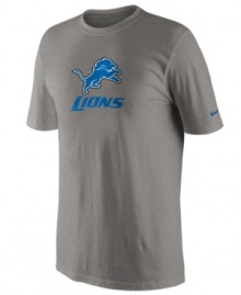 From the pre-game to after-party, show off your Detroit Lions pride in this NFL football t-shirt from Nike.