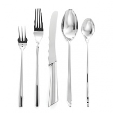 Artistic, sharp lines add contemporary edge in this stylish flatware from Ricci Argentieri.