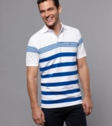 Always a classic. With a lean, linear look, this slim-fit polo from Tommy Hilfiger redefines your weekend wardrobe.