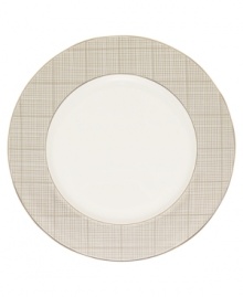 Dressed in a fine diamond grid of bronze and warm taupe, the salad plates in the Veneto collection are tailored for formal dining and everyday elegance in bone china.