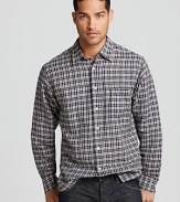 Classic plaid is rendered in a soft blend of linen and cotton for a comfortably textured button-down you'll want to wear again and again.