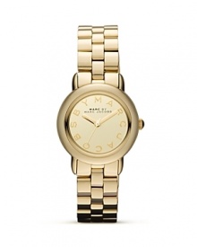 Delicately sized yet big on shine. This plated metallic watch from MARC BY MARC JACOBS flaunts the brand's enviable aesthetic with everyday allure.