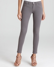 J Brand Jeans - Mid Rise Luxe Twill Skinny Jeans in Café