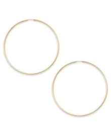 Forever stylish, forever chic. This pair of endless hoop earrings comes in 14k gold. Approximate diameter: 45 mm.