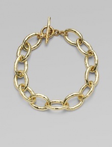 From the Glamazon Collection. Bold, freeform ovals of 18k gold, linked together and clasped with a signature toggle. 18k yellow gold Length, about 8½ Toggle closure Made in Italy