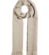 Wrap yourself up in ultra-luxe style with this muted-hue cashmere scarf from Jil Sander - Easy-to-style length, fringed ends, textured knit - Style with an elevated jeans-and-tee ensemble or a printed mini-dress and ribbed tights