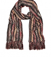 Add a stylish accent to any look with this classic Missoni print scarf - All-over zigzag print, easy to style length, frayed edges - Pair with an elevated jeans-and-tee ensemble and a fitted wool coat