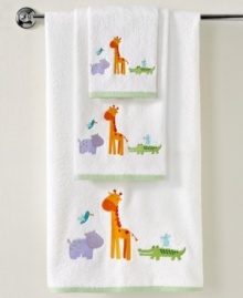 It's a zoo in here! A group of playful friends come together in this Zoo Friends hand towel, featuring friendly animals in fun and vibrant colors that your kids will adore.