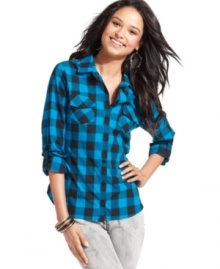 Pop in plaid! This button-down top from Fire features roll-tab sleeves, a fun-loving print and loads of cool attitude.