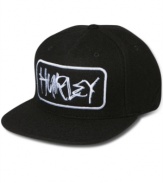 Hats off to on point style. This trucker hat from Hurley is the missing piece to your edgy look.