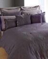 Pattern perfect. Featuring a gray Ogee pattern accented with a solid plum cuff, the Ciroc sheet set from Sean John is a true expression of style.