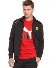 Sealed with the Ferrari stamp of approval, this Puma track jacket infuses your look with the sleek, speed-chasing style of a sports car.