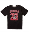 A classic adorned on a comfy tee. Support his love for one of the greatest athletes with this Jordan 23 tee from Nike.