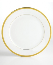 Add the warm glow of gold to your formal table with the classic style of the Charter Club Grand Buffet Gold collection. Fine china dinner plates shine beautifully with a wide outer band of gold enhanced by a delicately detailed scroll pattern.