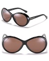 Ladies, start your engines in these Tom Ford sunglasses boasting goggle-style frames and retro glamour, Italian style.